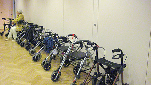 Rollatoren_ ReihundGlied_POCUTF8_13538502675_Original_Daccord.jpg